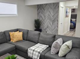 Stylish, Fully furnished Brand-New suite, acomoda&ccedil;&atilde;o com cozinha em Regina