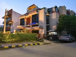 FabHotel Siris 18 - Aravali Biodiversity Park