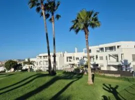 Baviera Golf Hole 9 Luxury Apartment
