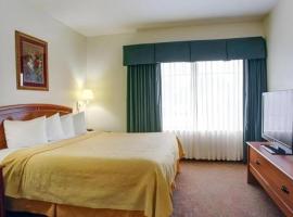 Quality Inn & Suites Austin Airport, hotel near Austin-Bergstrom International Airport - AUS, Austin