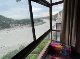 Shanti Shanti Ganga View