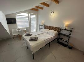 Zachary, hotel in Ostrowo