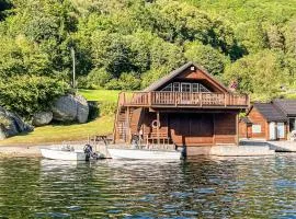 Amazing Home In Farsund With Wifi