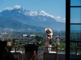 Xiwang Jinlai SOOOAN Hidden Luxury Resort Hotel -Yangshuo Yulong River,Near Bamboo Rafting,Guilin Eternal Emotions Scenic Area,Provide 300 square meters Pool,Private Hot Spring,Welcome Fruit,Afternoon Tea,Night Snack,L'Occit ane Toiletries