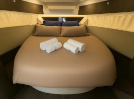 Vedette MYLA Merry Fisher 10,95 Fly, barco em Talmont