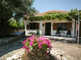 Kinira Seaside House