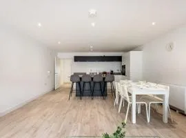 Portrush Family Stay By The Beach