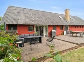 Scenic Area Close To Forest, Golf, And Beach