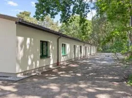 3 Bedroom Beautiful Apartment In Altenkirchen