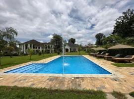 Četrzvaigžņu viesnīca Arusha Farm House pilsētā Aru&scaron;a