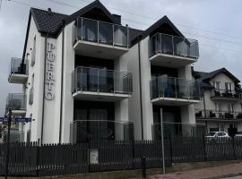 Puerto&Siesta Władysławowo، فندق في فواديسوافوفو