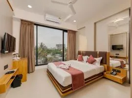 Hotel The Container Kolhapur