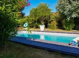 Studio 2-3 personnes piscine partagée