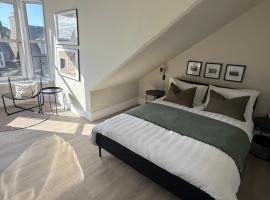 Park House Rooms - Sky TV and kitchenette, hotel v destinaci Aberdeen