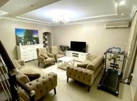 Domus DIV