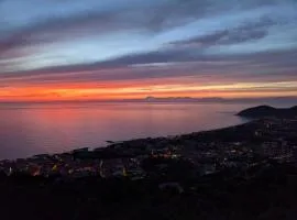 Attico vista mare con terrazza panoramica