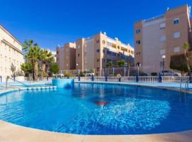 Beau et paisible T4 torrevieja, hotel in Torrevieja