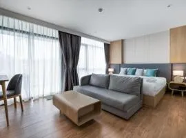 Wyndham Gardens Forrest View 1216 Studio