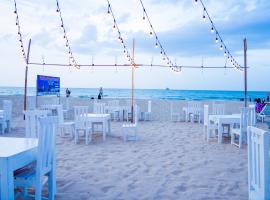 Golden Beach Hotel & Restaurant, hotel com spa em Trincomalee