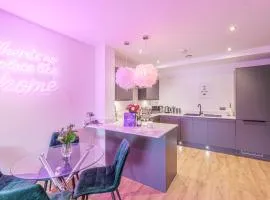 71 - Boutique Vibrant Apartment