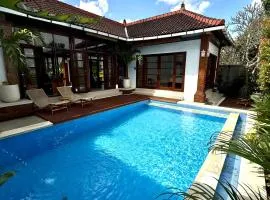 Villa Umawake bungalows by Fave Jaya Residences