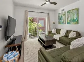 Central City Luxury-2BR 2BA,Pool,Htub,Gym,Parking