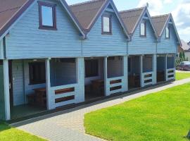 Domki Bursztynowa Zatoka 2، فندق في ساربينوفو