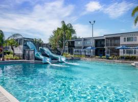 Orbit One Vacation Villas, hotel en Orlando