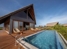 Kotiyagala Luxury Villas - Yala, hotel u gradu Nikawatawana
