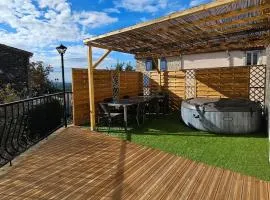 Appartement et son jacuzzi