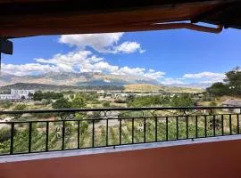 Zholi Guest House