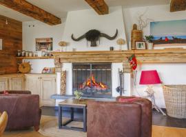 Chalet Victoria-2 by Interhome, khách sạn ở Vercorin