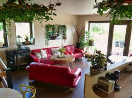 Villa Pro Musica - opcja śniadania, hotel u gradu Lembrok