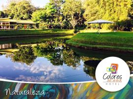 Hotel Colores del Arenal, hotell i Fortuna