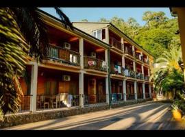 პალმა კვარიათი, hotel v destinaci Kvariat'i