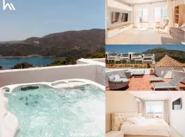 Modern Penthouse with Private Jacuzzi, Panoramic Sea and Lake Views - 8 min to Puente Romano