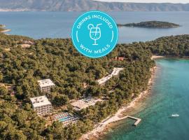 Aminess Younique Senses Resort, hotel in Vrboska