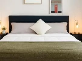 2 Bedroom Condo Cambridge