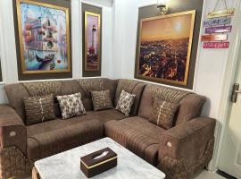 DHA Karachi Condo Apartment, hotel a Karachi