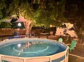 Casa Lula Beach Retreat - Fenced backyard
