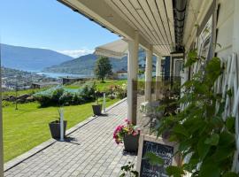Stryn Central View, khách sạn ở Stryn