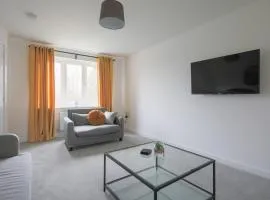 The Haven – Modern 4-Bed Home with Garden