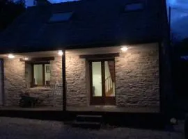 Petite maison de campagne avec jacuzzi