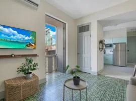 Cozy Apartment with High Ceilings and Panoramic Views in Miramar