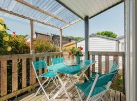 Chalet Le Bois d'Amour 2-2 by Interhome
