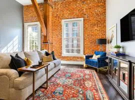 New Orleans Luxury Rentals - The Rex