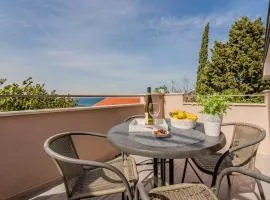 Apartment Sofija-2 by Interhome