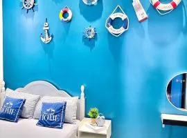 The Blue Memories Homestay with Mediterranean Style