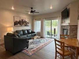 Luxury Stay Meets Family Fun- Premier 1BR Retreat condo