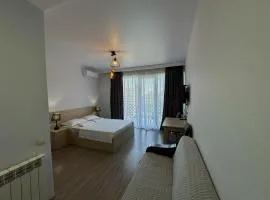 Green House - Studio Apartment with Extra Bed